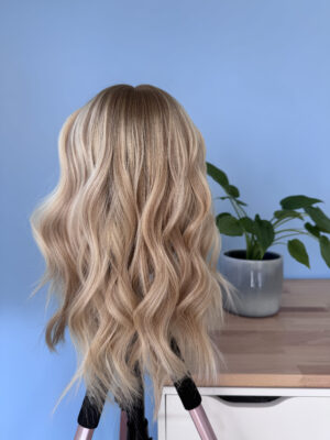 Volumateur capillaire Angèle en cheveux naturels